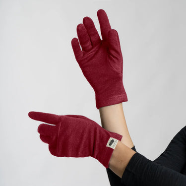 glove moisture wicking midweight color maroon